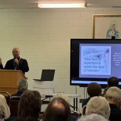 God Speaks from the Cross: Lenten Series Leads Faithful into the Heart of Christ’s Passion